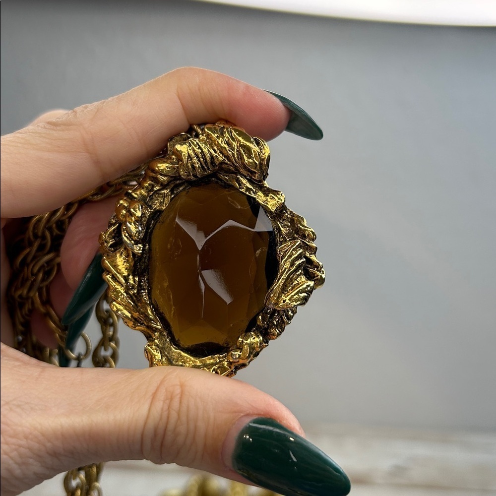 Rare-Mr We Vintage Gold and Crystal Pendant Necklace
